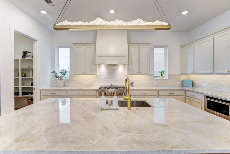 Furnished interior view inside a new home in , Missouri City (Image 16).