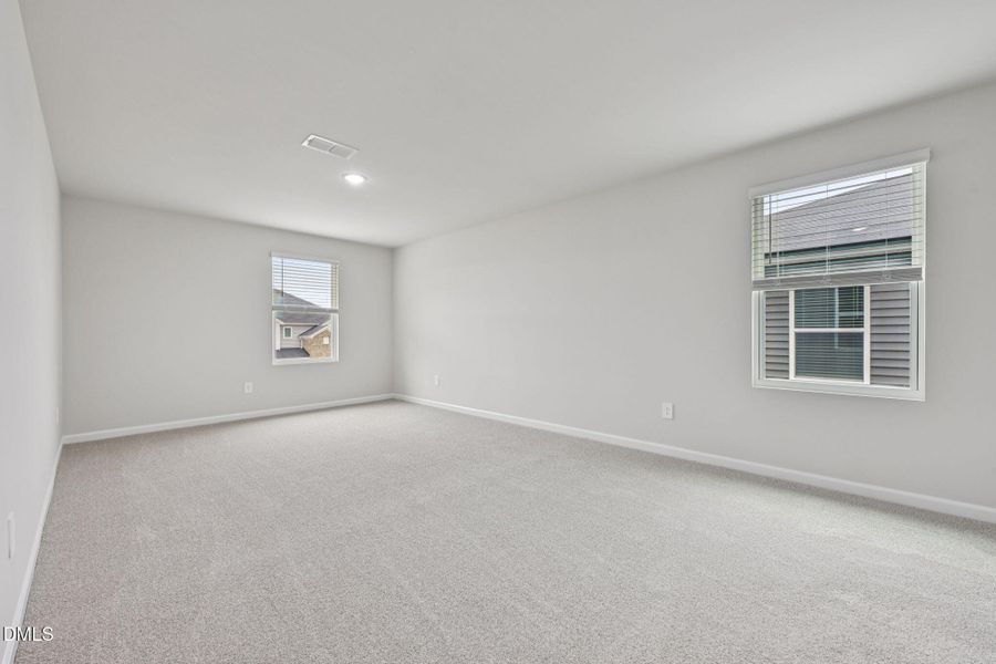 26-web-or-mls-Raleigh - River Glen - 719