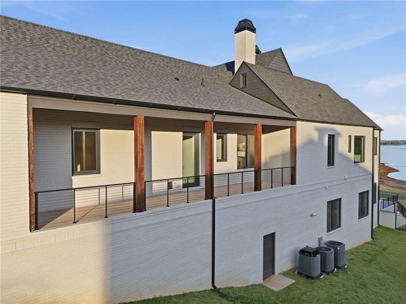Exterior details and patio area of a home in , Gainesville (Image 46).