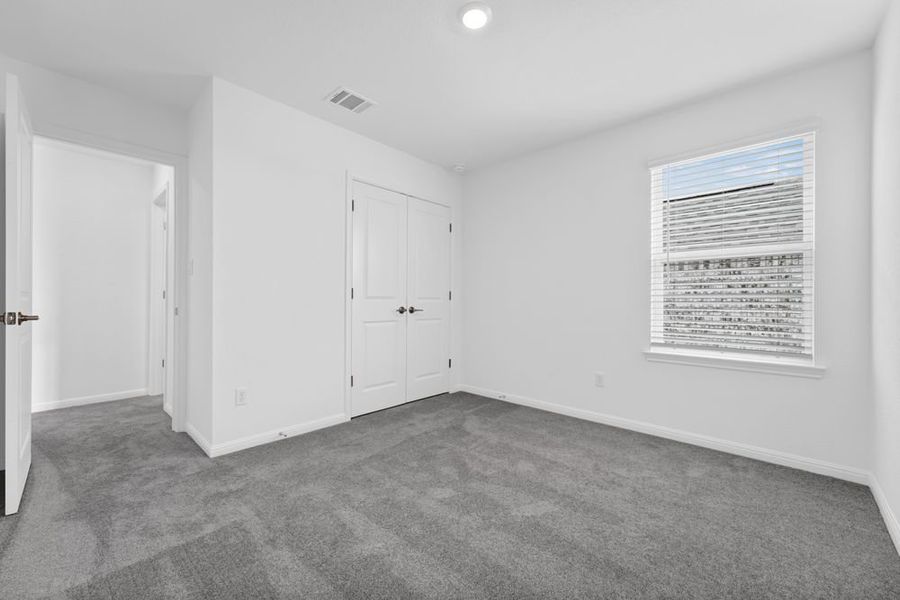 Spacious, unfurnished interior of a new home in Nolina, Georgetown (Image 19).