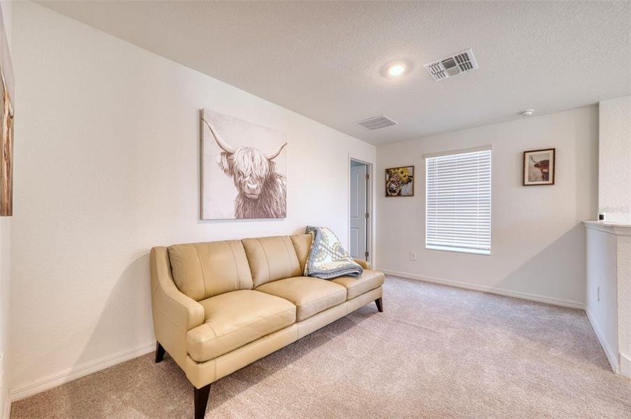 Furnished interior view inside a new home in , Bradenton (Image 19).