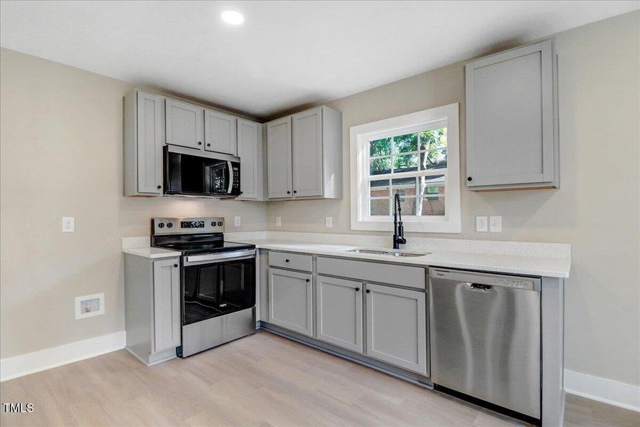 22-1201 Crawford St S-22 22-1201 Crawford St S-22