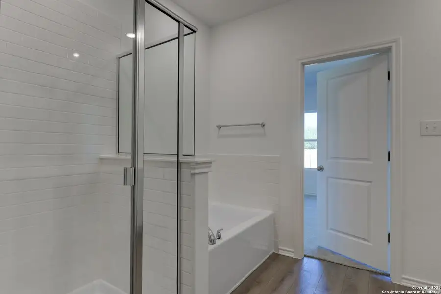 Furnished interior view inside a new home in Meadows at Hennersby Hollow 40's, San Antonio (Image 8). Furnished interior view inside a new home in Meadows at Hennersby Hollow 40's, San Antonio (Image 8).