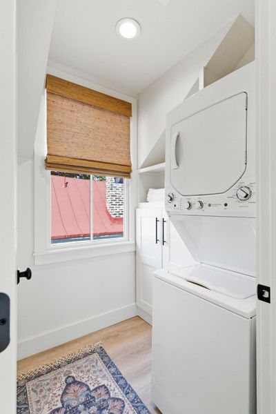 Furnished interior view inside a new home in , Charleston (Image 47).