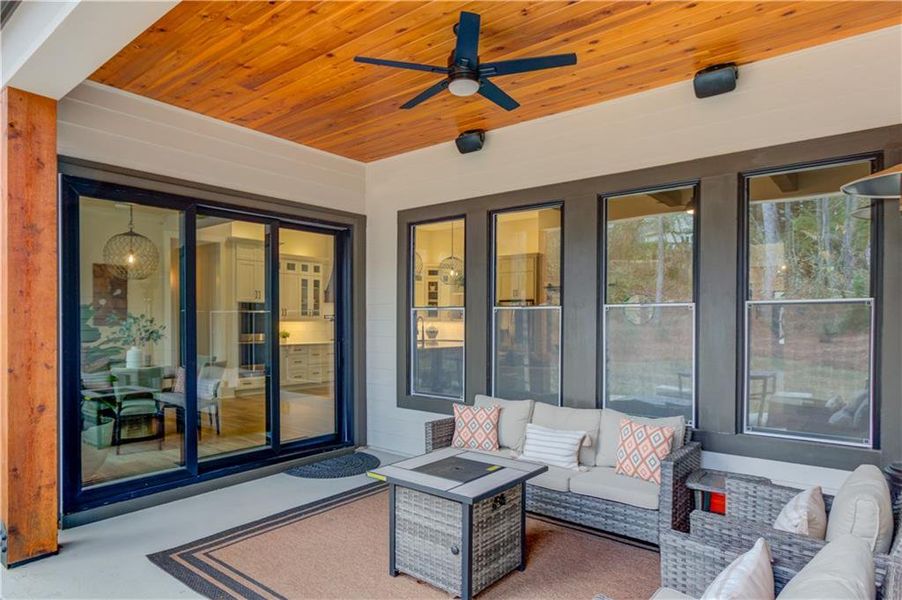 Exterior details and patio area of a home in , Suwanee (Image 4).