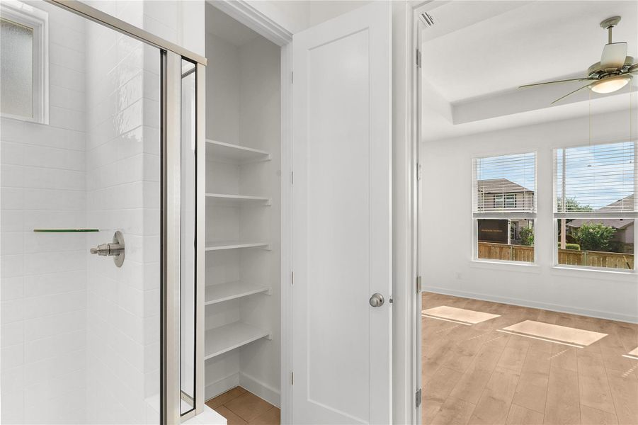 **PHOTO IS REPRESENTATIVE OF FLOORPLAN ONLY** **PHOTO IS REPRESENTATIVE OF FLOORPLAN ONLY**