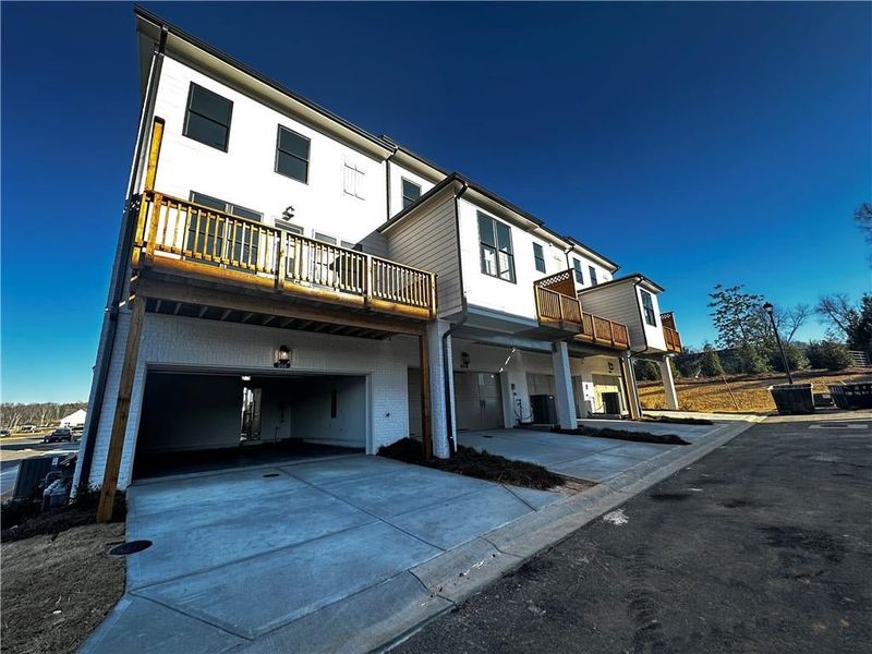 Views of the rear deck and driveway