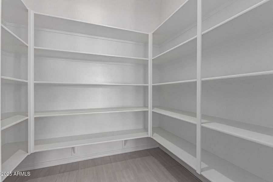 16 - Marguerite 16 - Marguerite