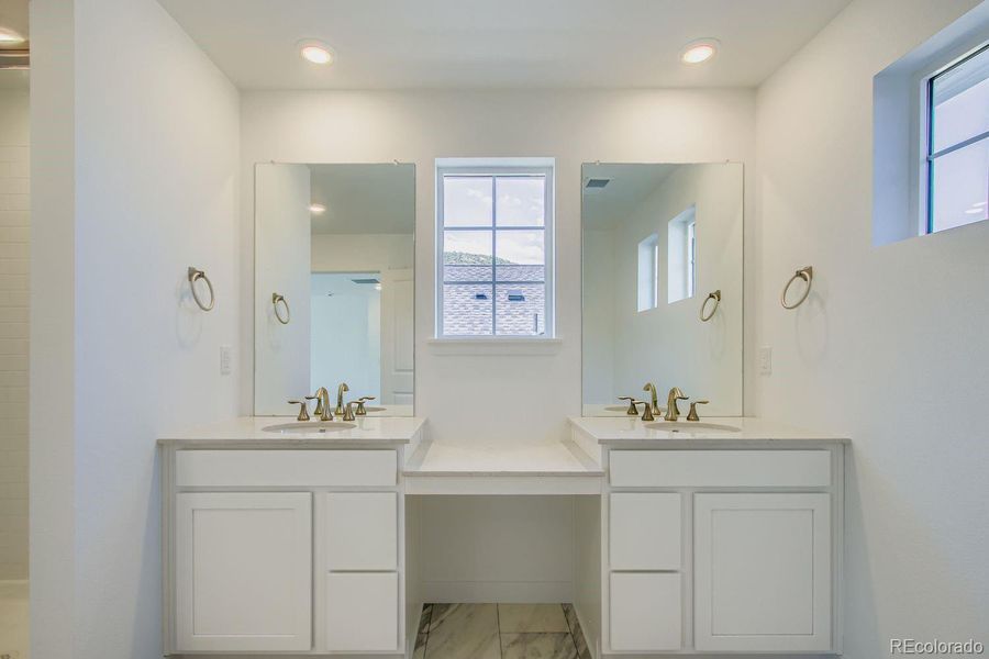 Furnished interior view inside a new home in Ken-Caryl Ranch: The Monarch Collection, Littleton (Image 5). Furnished interior view inside a new home in Ken-Caryl Ranch: The Monarch Collection, Littleton (Image 5).