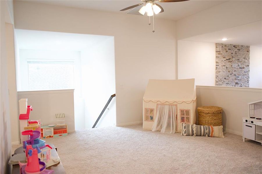 Image 27 of a home in .