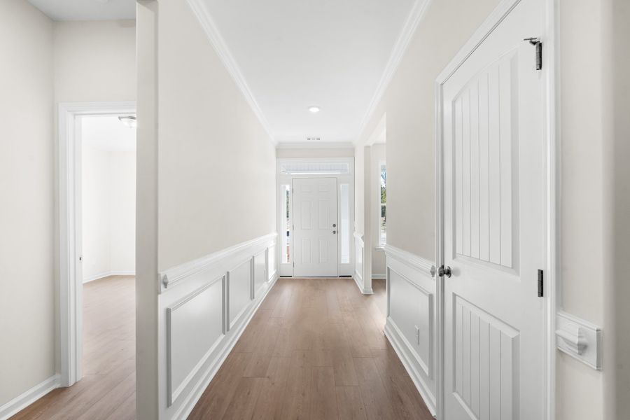 Spacious, unfurnished interior of a new home in Ramsey Landing, Rincon (Image 11).