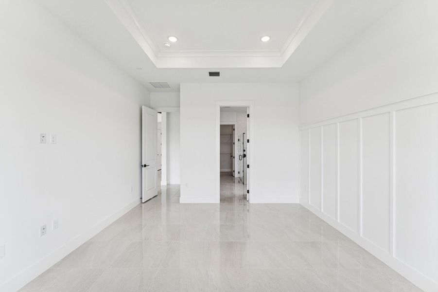 Spacious, unfurnished interior of a new home in , Stuart (Image 45).