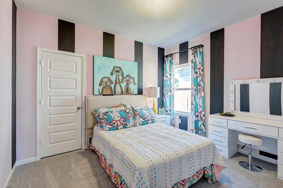 Staged model home shown for illustration only; actual features, colors, and upgrades may vary. Staged model home shown for illustration only; actual features, colors, and upgrades may vary.