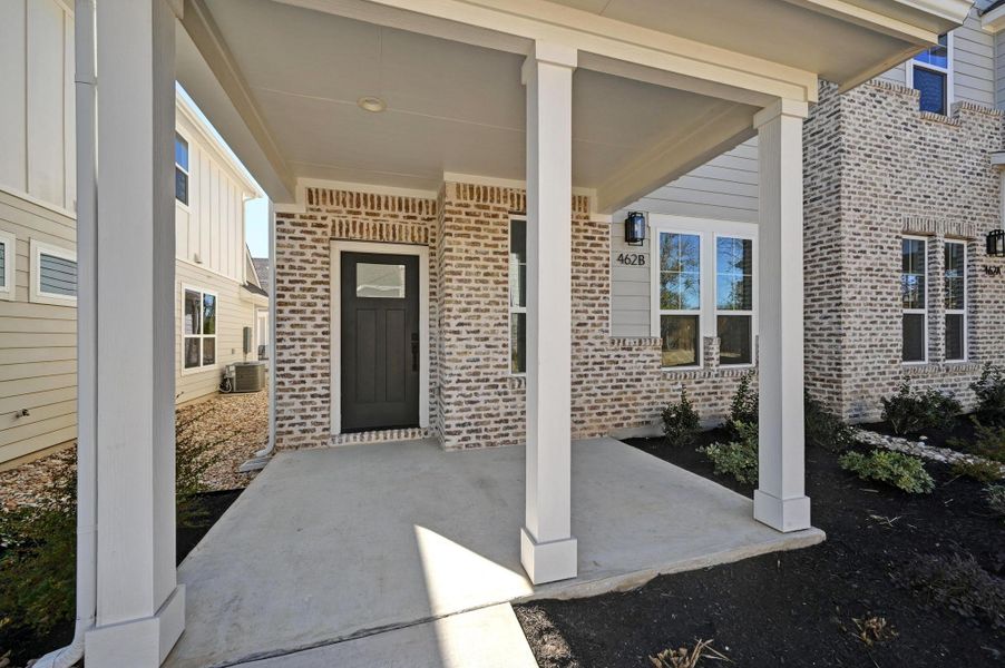 Exterior details and patio area of a home in , Buda (Image 3).