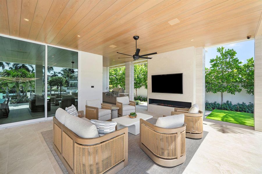 336_Coconut_Palm_Road_30
