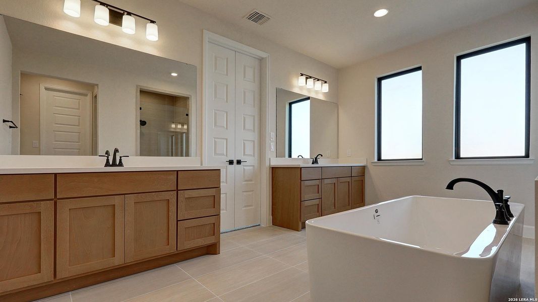 Furnished interior view inside a new home in Haby Hill, San Antonio (Image 6). Furnished interior view inside a new home in Haby Hill, San Antonio (Image 6).