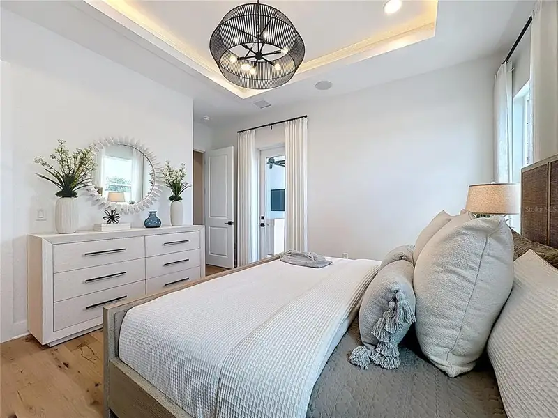 Furnished interior view inside a new home in , Bradenton (Image 76).