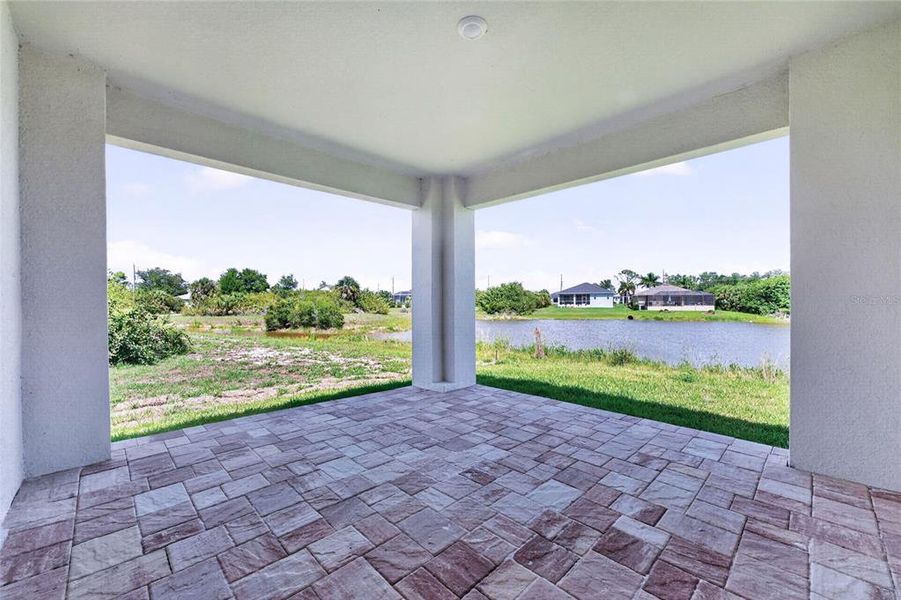 Exterior details and patio area of a home in , Rotonda West (Image 3).