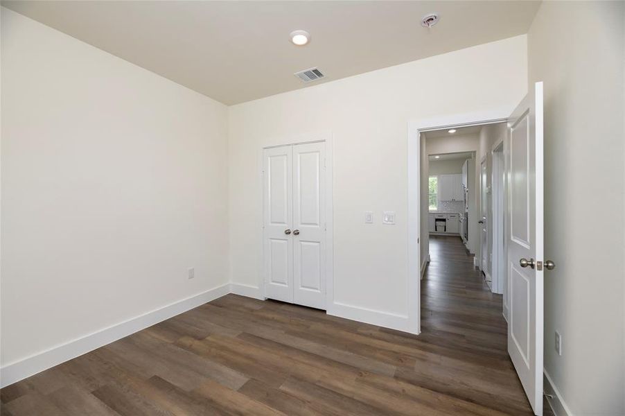 Spacious, unfurnished interior of a new home in , Princeton (Image 22).