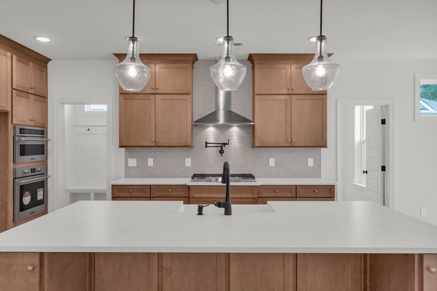 Representative furnished interior of a home built from the The Hampton by RobuckHomes in Stonehenge, Raleigh (Image 64).