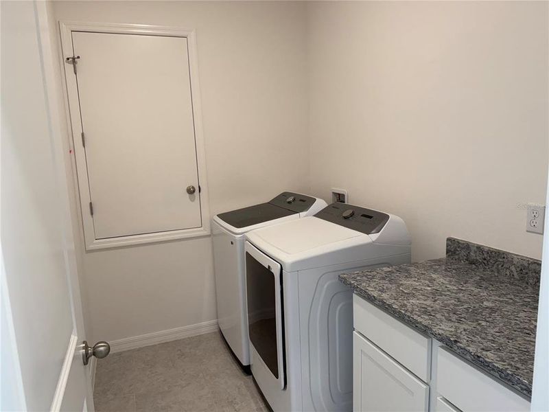 Furnished interior view inside a new home in Heritage Station, Punta Gorda (Image 8). Furnished interior view inside a new home in Heritage Station, Punta Gorda (Image 8).