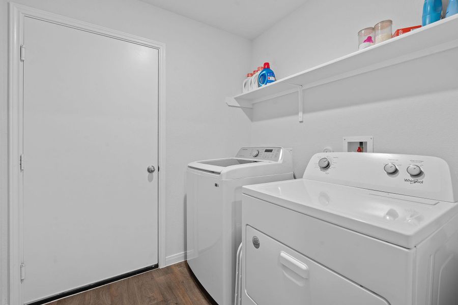 Furnished interior view inside a new home in , Lockhart (Image 13). Furnished interior view inside a new home in , Lockhart (Image 13).