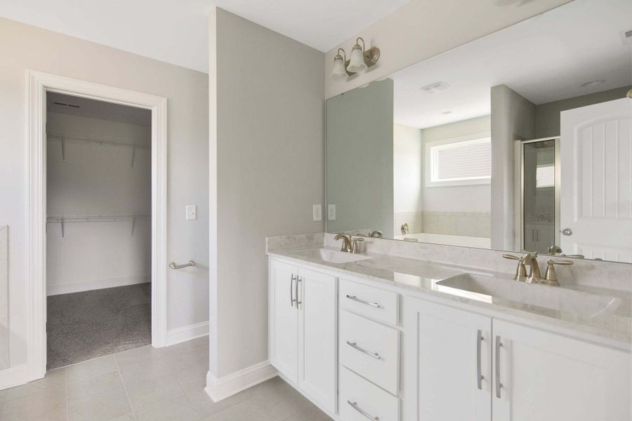 Representative furnished interior of a home built from the Drayton by Caviness & Cates Communities in Bartlett Manor, Youngsville (Image 227).