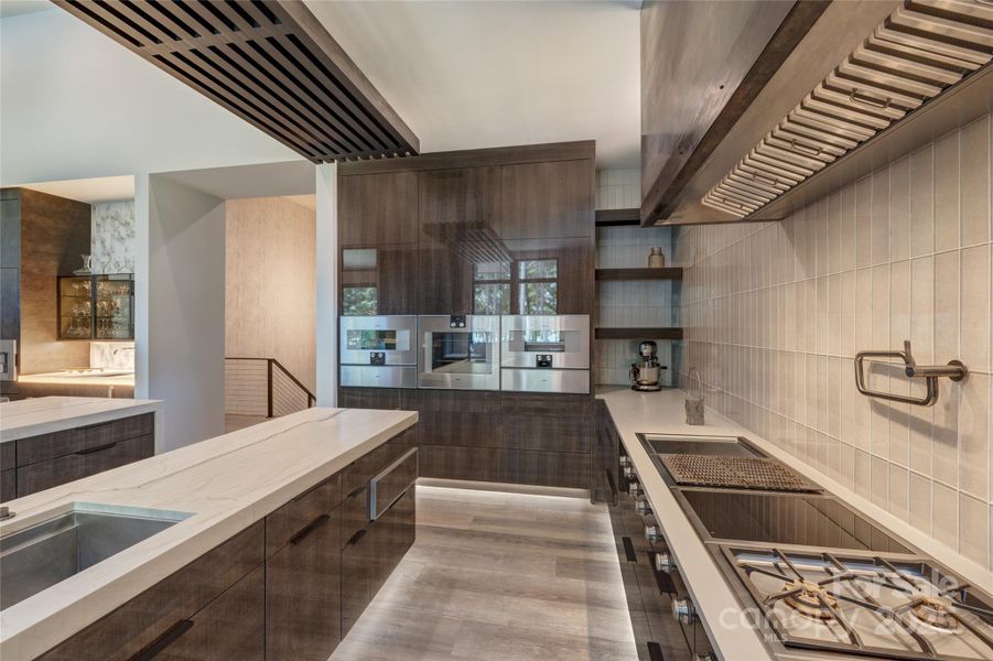 Furnished interior view inside a new home in , Belmont (Image 23).