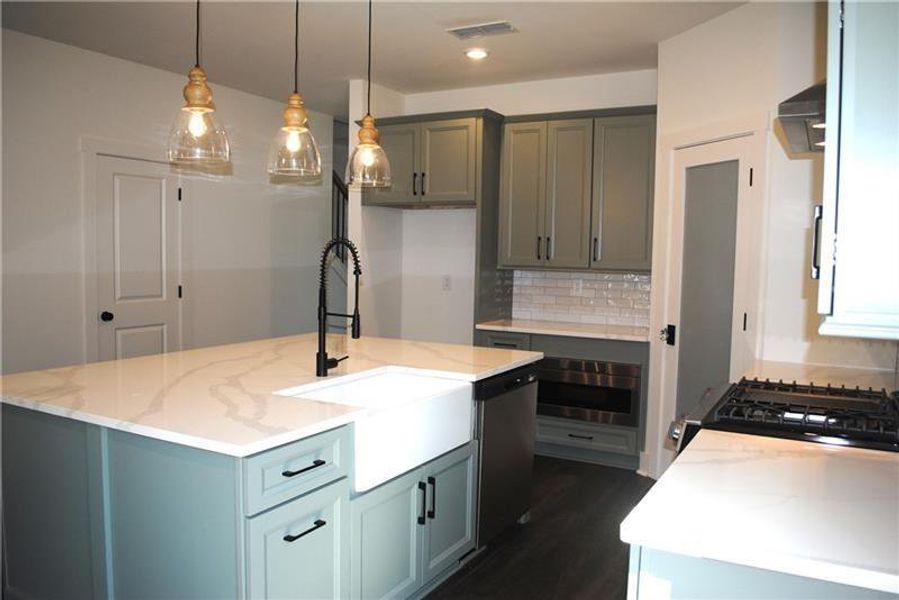 Furnished interior view inside a new home in Ferguson Corners, Emerson (Image 7).