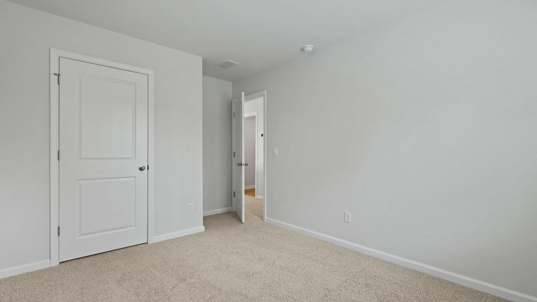 Spacious, unfurnished interior of a new home in Pineview North, Summerville (Image 31).