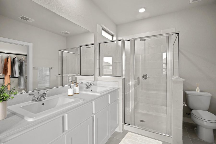 Primary Bathroom in the Birch home plan by Trophy Signature Homes – REPRESENTATIVE PHOTO Primary Bathroom in the Birch home plan by Trophy Signature Homes – REPRESENTATIVE PHOTO