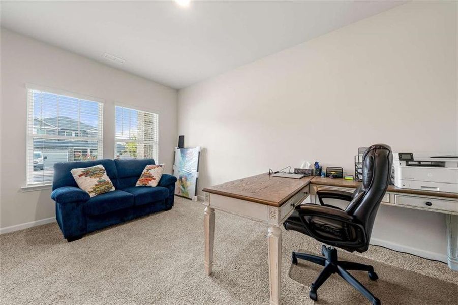 Furnished interior view inside a new home in Creekside at Oxford Park, Fairburn (Image 26).