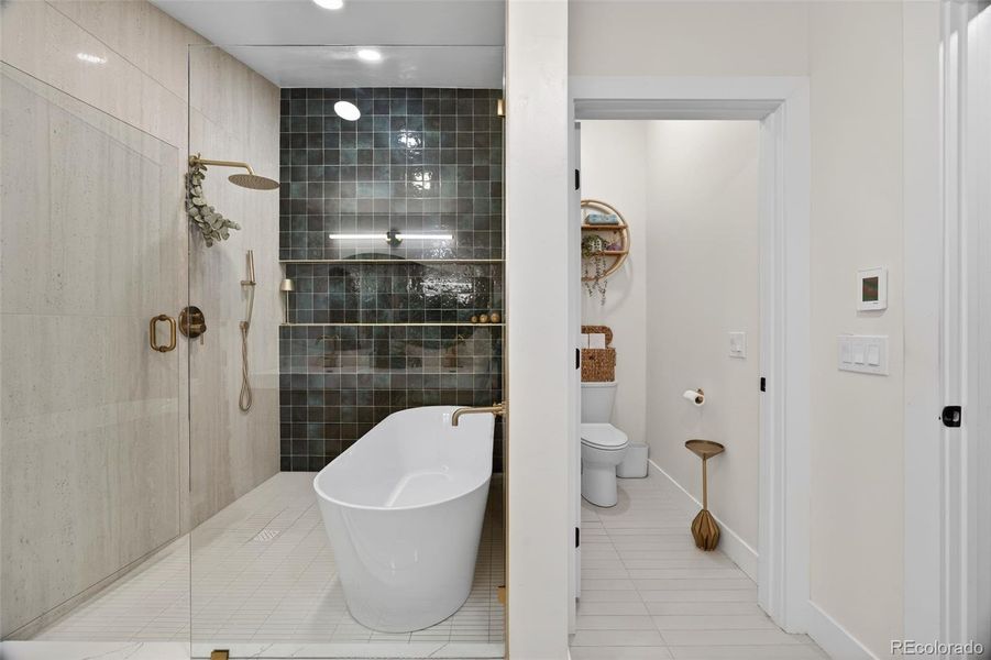 Furnished interior view inside a new home in , Denver (Image 40).