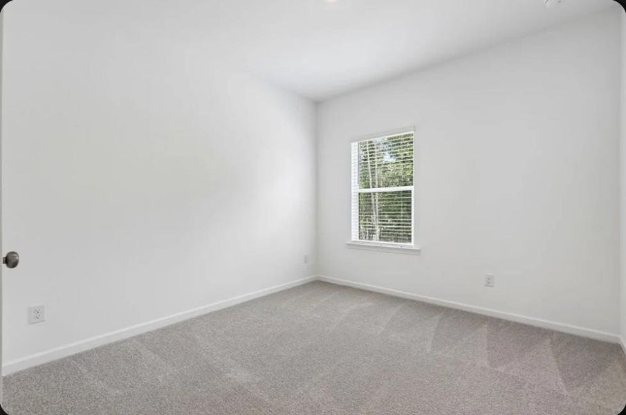 Spacious, unfurnished interior of a new home in Alder Creek, Cumming (Image 26).