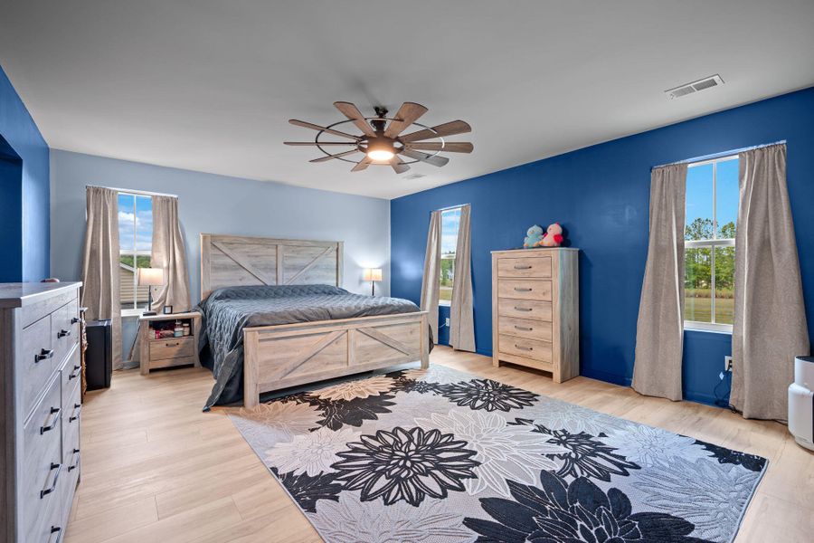 Furnished interior view inside a new home in Sweetgrass at Summers Corner, Summerville (Image 30). Furnished interior view inside a new home in Sweetgrass at Summers Corner, Summerville (Image 30).