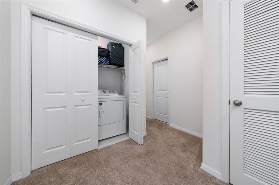 Furnished interior view inside a new home in , Kissimmee (Image 20).