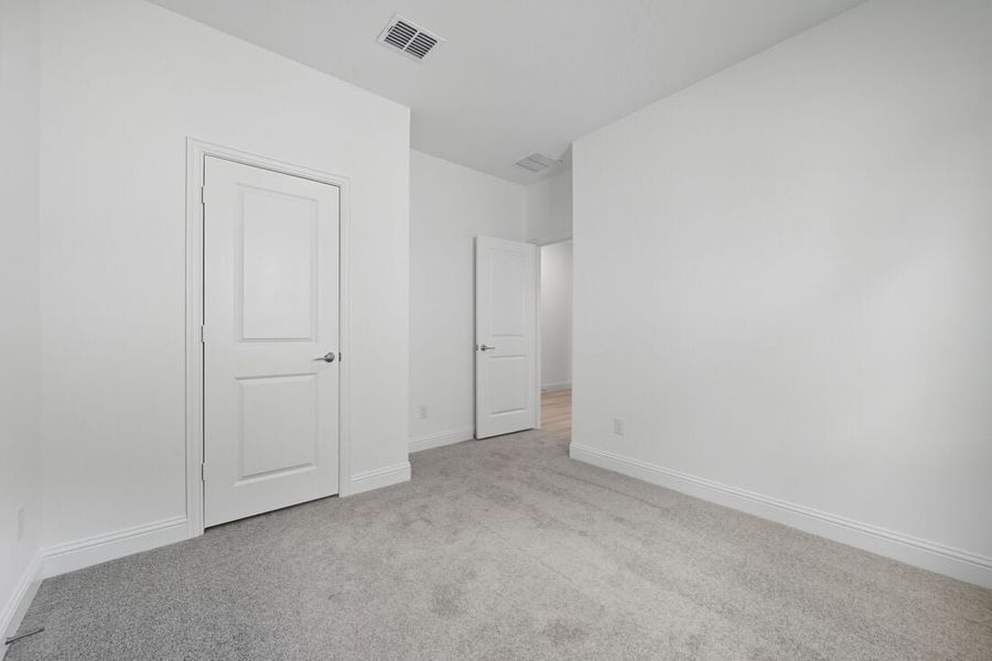 Representative unfurnished interior of a home built from the Rayburn by Taylor Morrison in Madero 50s, Fort Worth (Image 24).