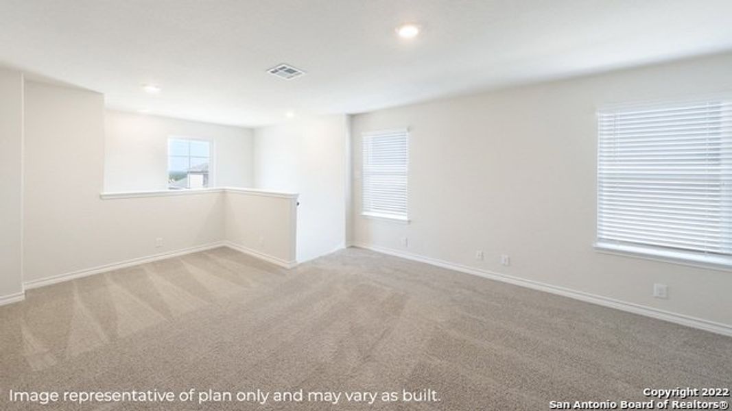 Spacious, unfurnished interior of a new home in Brookstone Creek, San Antonio (Image 21).
