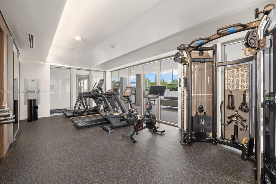 Community amenities in , Coral Gables (Image 42). Community amenities in , Coral Gables (Image 42).