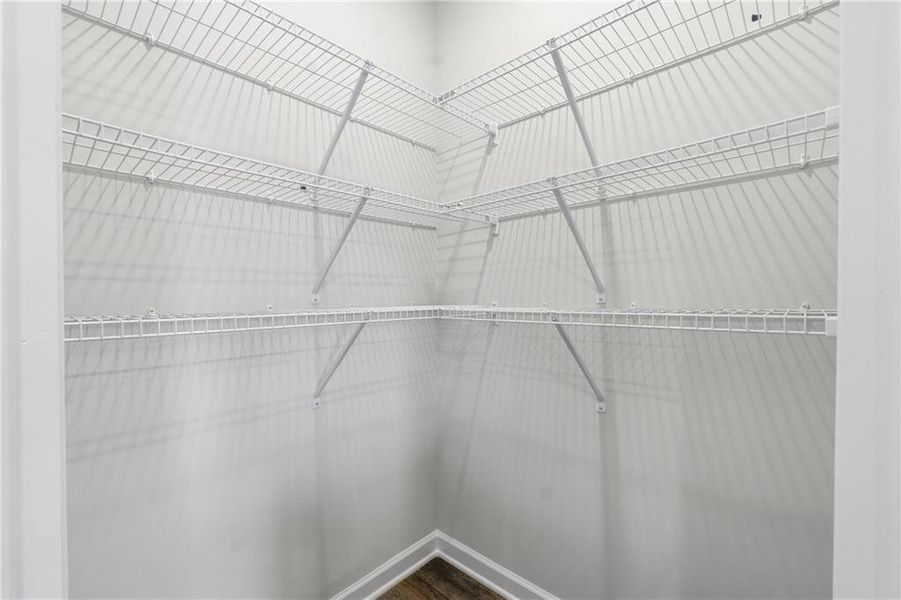 Spacious, unfurnished interior of a new home in Moss Creek, Hogansville (Image 12).
