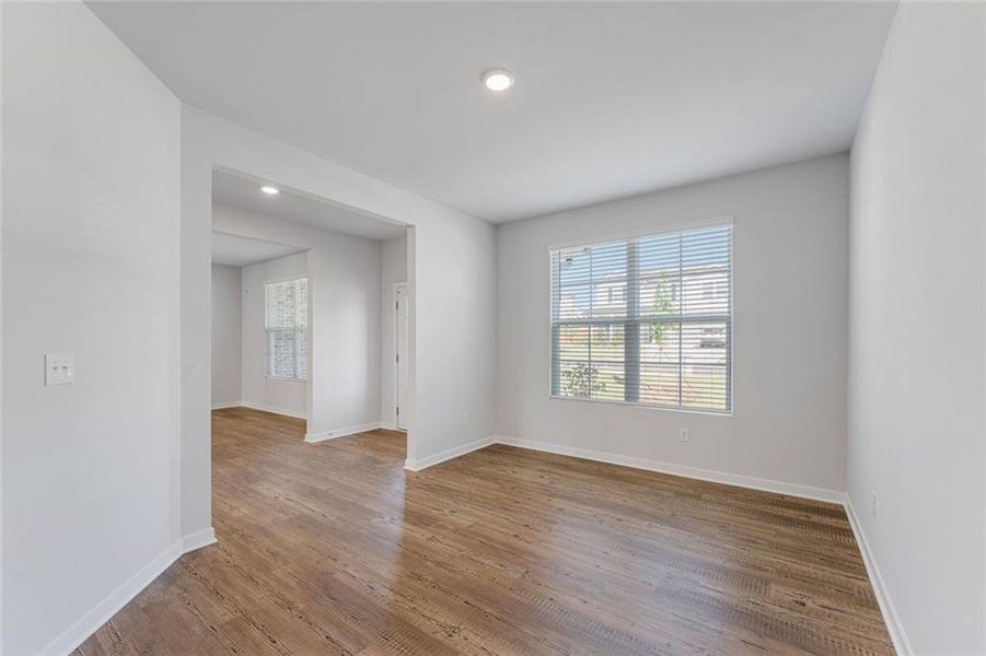 Spacious, unfurnished interior of a new home in Parkview Estates, South Fulton (Image 20).