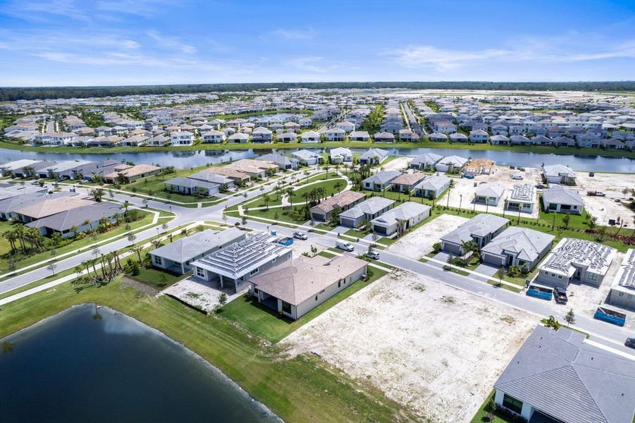 Image 28 of a home in Cresswind Palm Beach at Westlake.