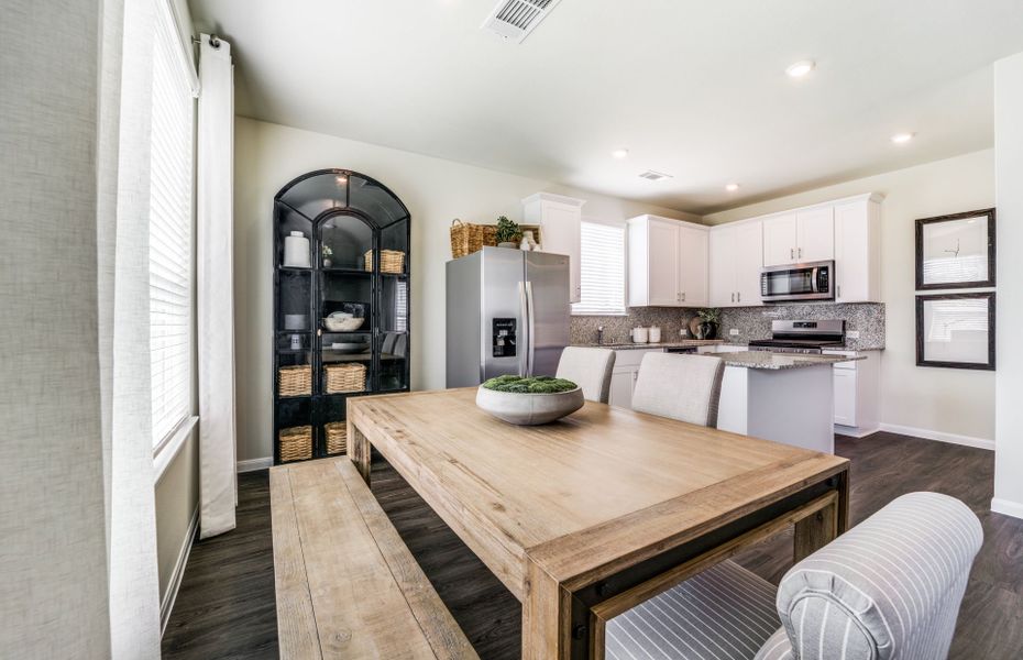 Representative furnished interior of a home built from the Pierce by Centex in Decker Farms, Magnolia (Image 4). Representative furnished interior of a home built from the Pierce by Centex in Decker Farms, Magnolia (Image 4).