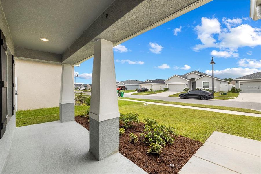 Exterior details and patio area of a home in Stonebridge North, Zephyrhills (Image 3). Exterior details and patio area of a home in Stonebridge North, Zephyrhills (Image 3).