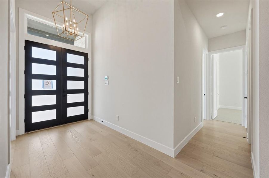 Spacious, unfurnished interior of a new home in Mustang Lakes, Celina (Image 19).