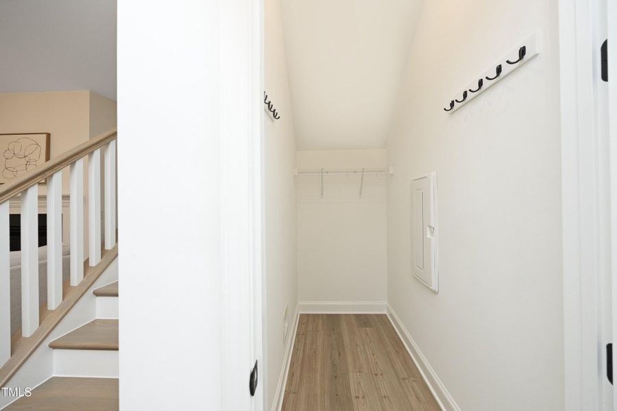 39UnderStairCloset 39UnderStairCloset