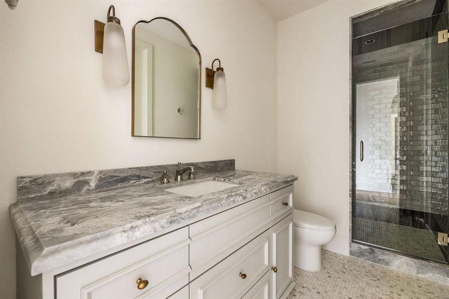 Furnished interior view inside a new home in , Dallas (Image 26).