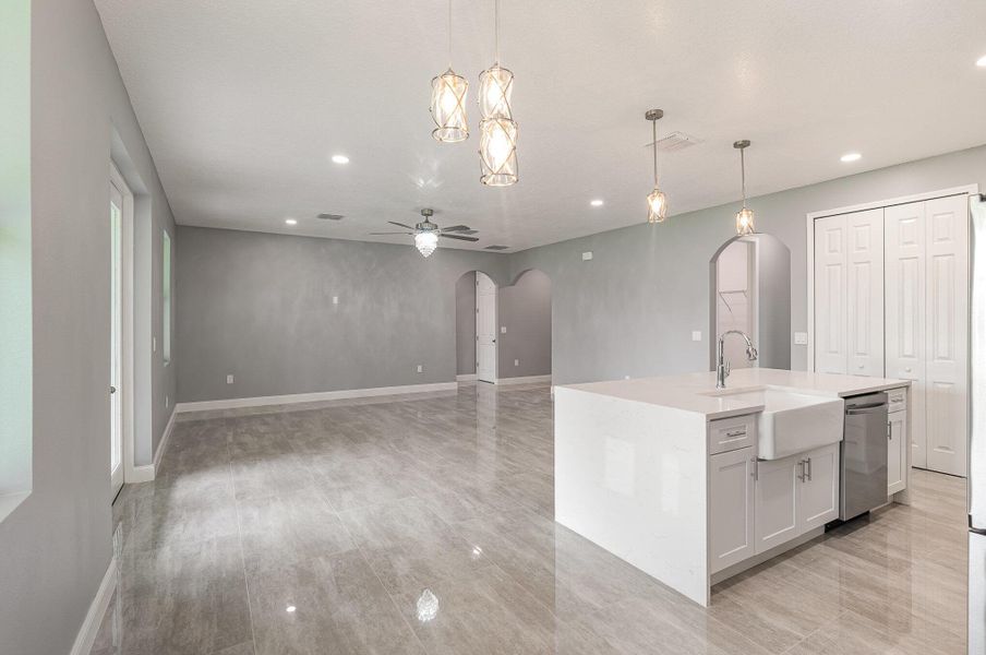 Image 25 of a home in .