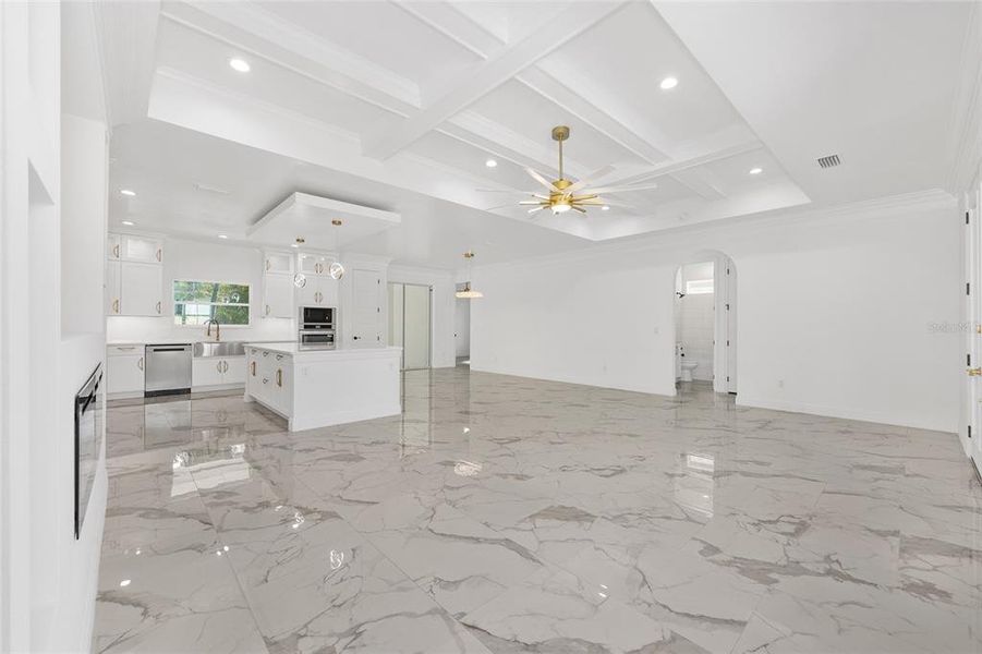 Spacious, unfurnished interior of a new home in , Ocala (Image 37).