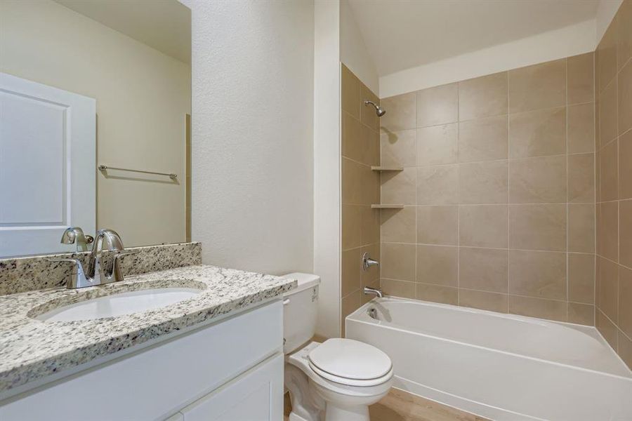 Furnished interior view inside a new home in Middlefield Village, Dallas (Image 7).